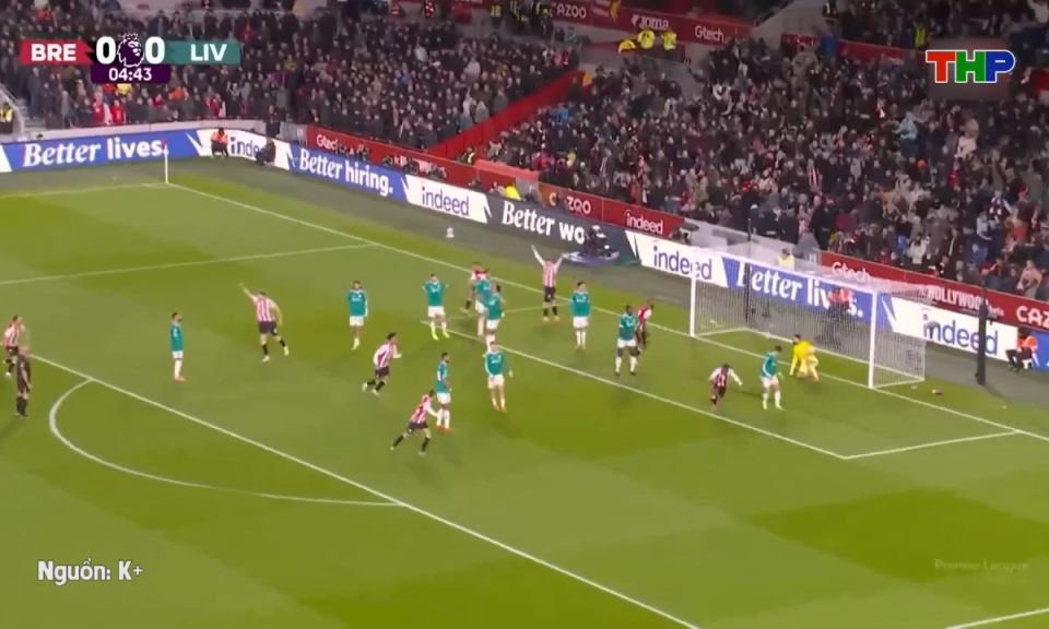 Cận cảnh: Premier League 2025-2026