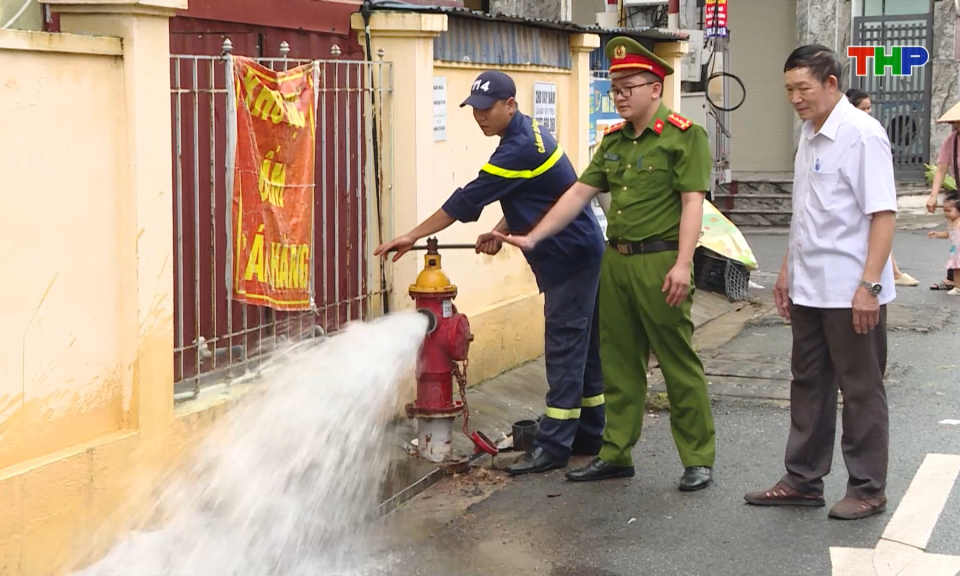 Đầu tư n&acirc;ng cấp hệ thống cung cấp nước chữa ch&aacute;y