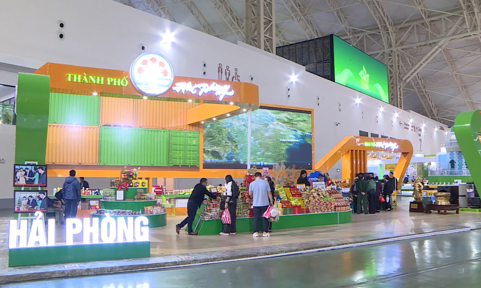 Ấn tượng Hội chợ m&ugrave;a thu lần thứ I năm 2025