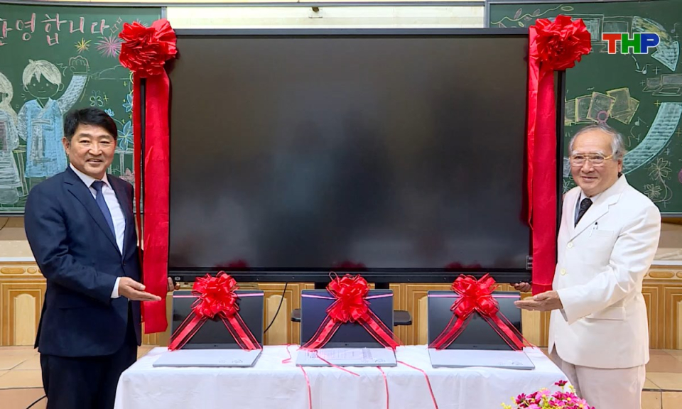 Bản tin tiếng Trung - 海防新闻 (04/11/2025)