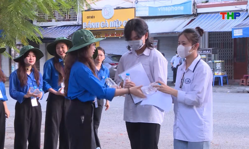 Tuổi trẻ Hải Ph&ograve;ng: Thắp s&aacute;ng t&igrave;nh y&ecirc;u Tổ quốc v&agrave; ngọn lửa sống đẹp của người trẻ