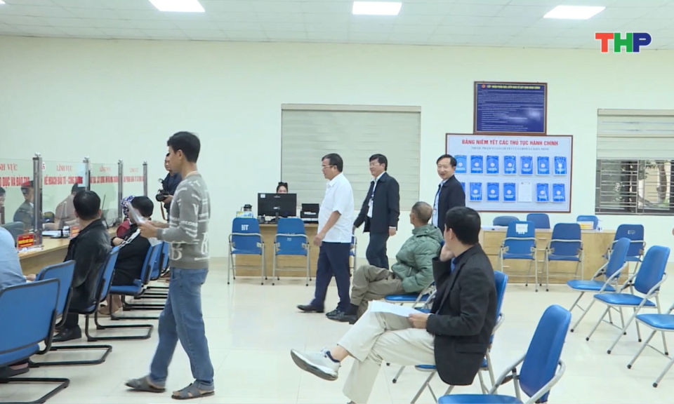 Vận h&agrave;nh hiệu quả ch&iacute;nh quyền địa phương 2 cấp 