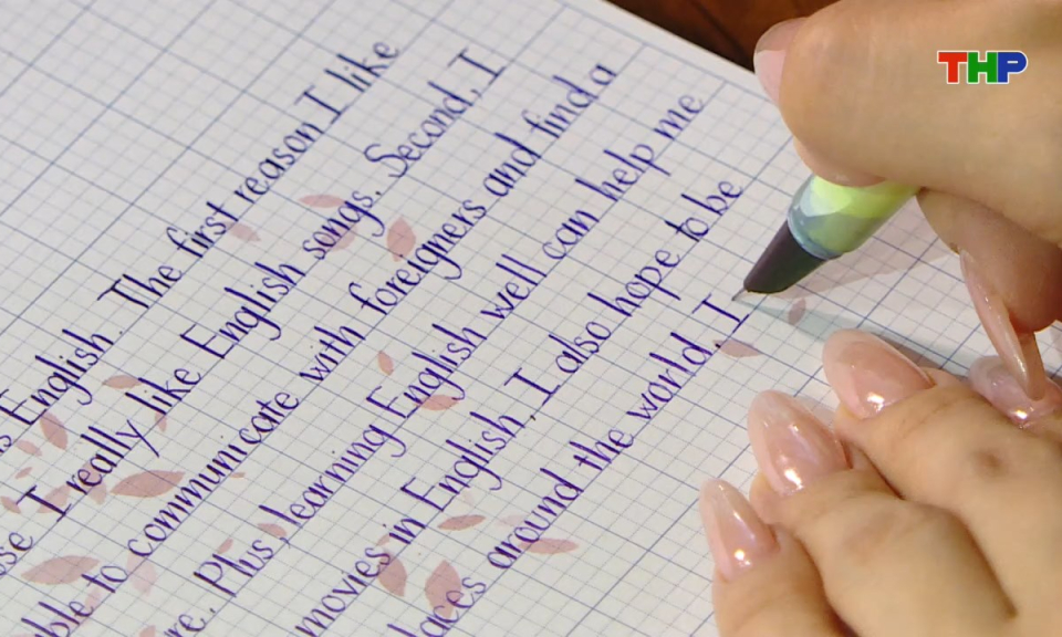 Vitamin tuổi hồng: Viết chữ đẹp (Phần 16)