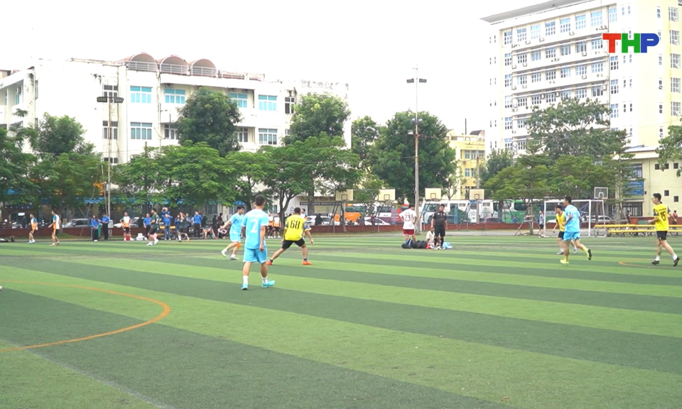 S&ocirc;i nổi giải b&oacute;ng đ&aacute; thanh ni&ecirc;n