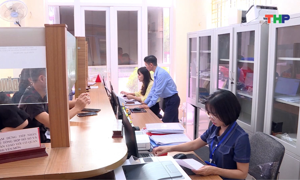 T&iacute;ch cực đ&oacute;ng g&oacute;p &yacute; kiến v&agrave;o dự thảo Văn kiện tr&igrave;nh Đại hội XIV của Đảng