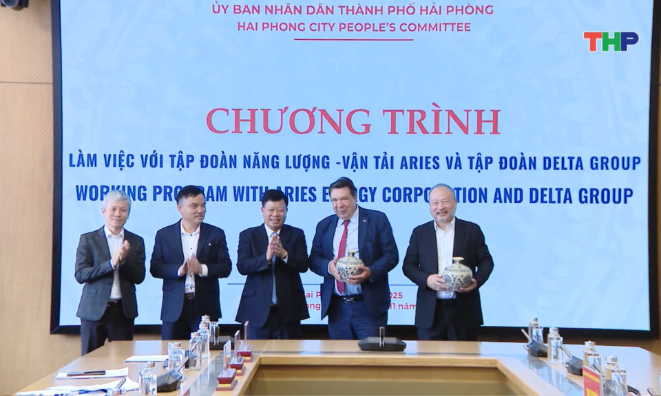 Hai tập đo&agrave;n lớn mong muốn hợp t&aacute;c ph&aacute;t triển c&ocirc;ng nghiệp đ&oacute;ng t&agrave;u, năng lượng
