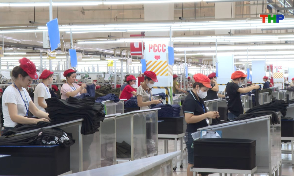 Lao động v&agrave; c&ocirc;ng đo&agrave;n: Tăng hiệu quả kết nối cung cầu lao động