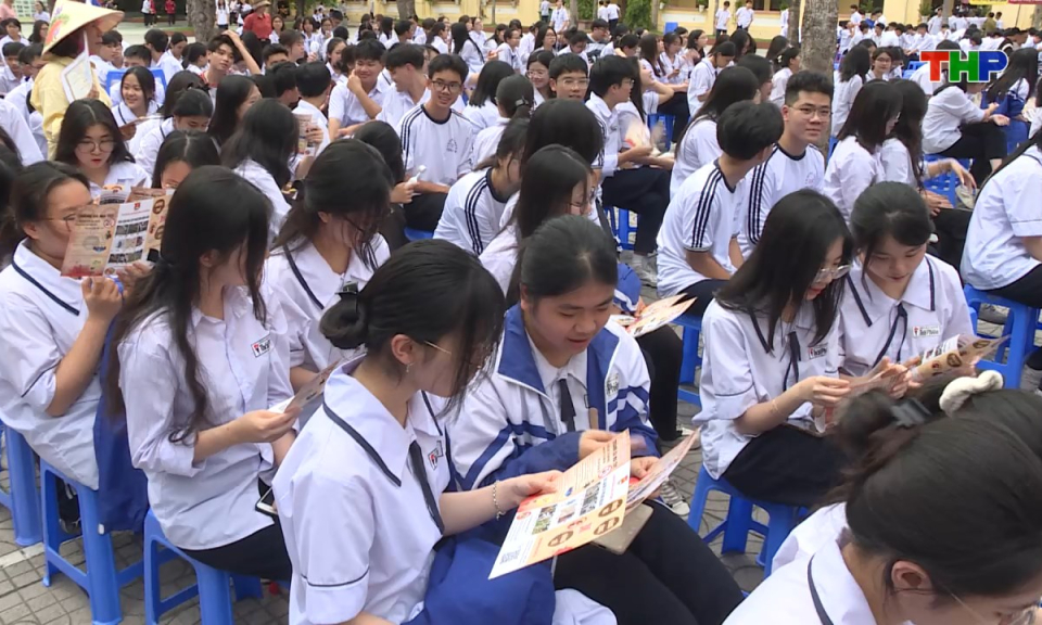 Tuổi trẻ Hải Ph&ograve;ng: C&ocirc;ng t&aacute;c ph&ograve;ng chống ma t&uacute;y trong thanh thiếu ni&ecirc;n