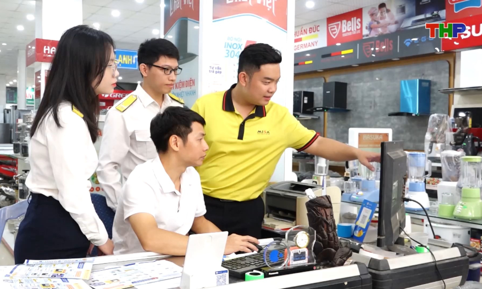 Tăng cường hỗ trợ hộ kinh doanh trong chuyển đổi thuế kho&aacute;n