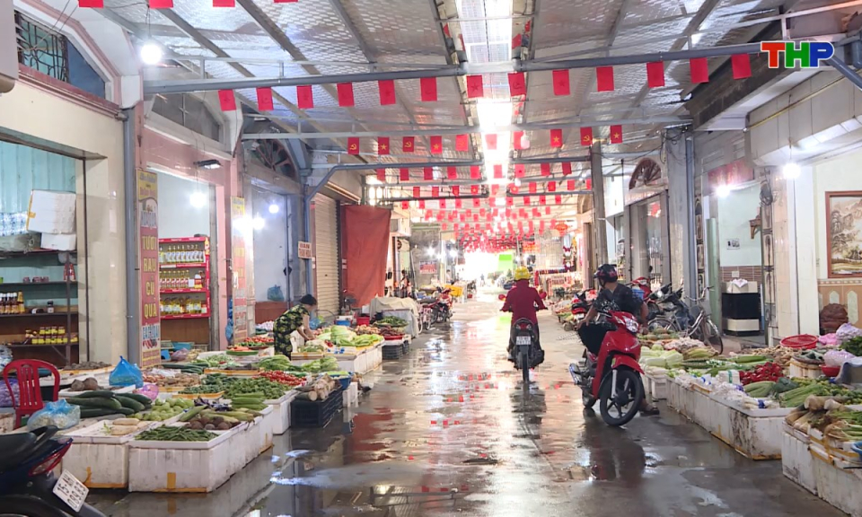 Ph&aacute;p luật v&agrave; cuộc sống: Vấn đề đặt ra trong việc ph&aacute;t triển v&agrave; quản l&yacute; chợ tr&ecirc;n địa b&agrave;n th&agrave;nh phố