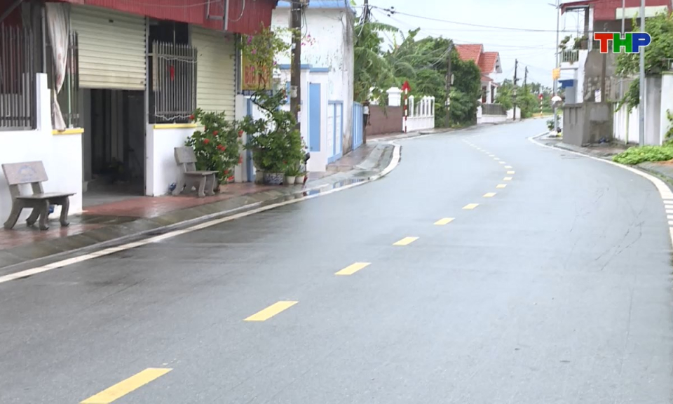 Ph&oacute;ng sự t&agrave;i liệu: Đẩy nhanh tiến độ c&aacute;c c&ocirc;ng tr&igrave;nh n&ocirc;ng th&ocirc;n mới kiểu mẫu, n&ocirc;ng th&ocirc;n mới n&acirc;ng cao