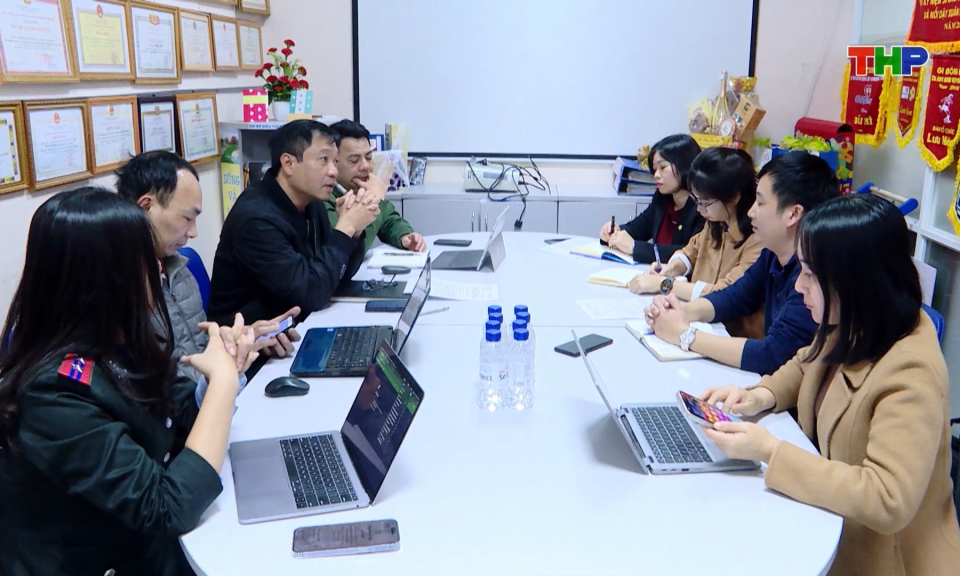 Tăng cường đấu tranh ph&ograve;ng, chống h&agrave;ng lậu, h&agrave;ng giả