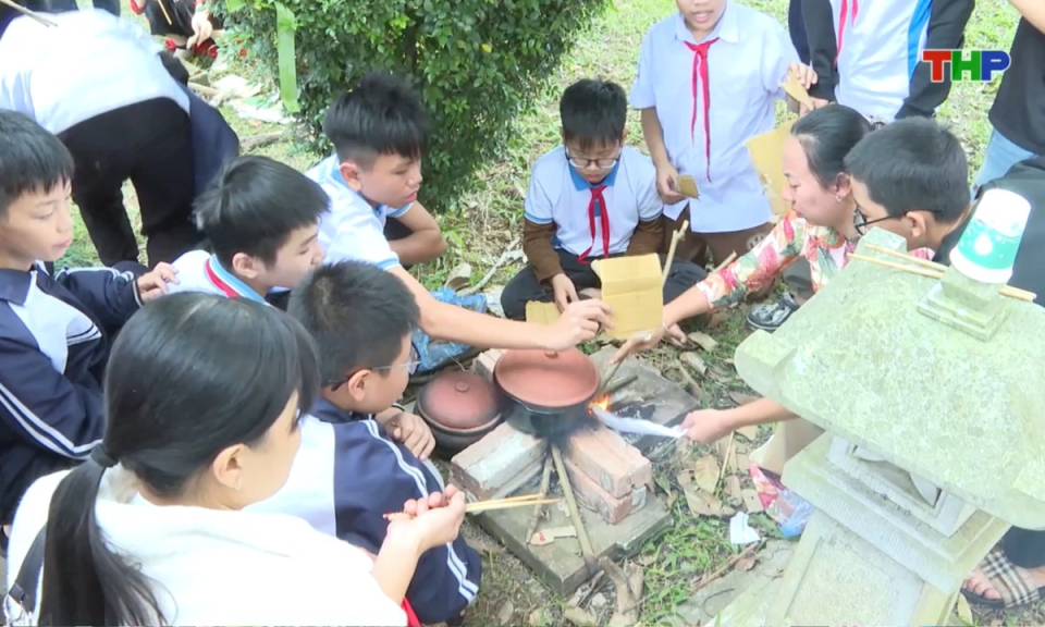 Bản tin thời sự trưa (24/11/2025)