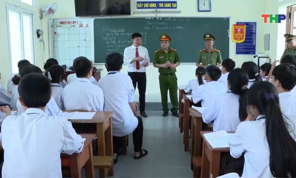 X&acirc;y dựng trường học an to&agrave;n, kh&ocirc;ng ma t&uacute;y