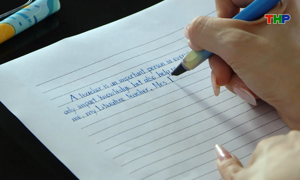 Vitamin tuổi hồng: Viết chữ đẹp (Phần 17)