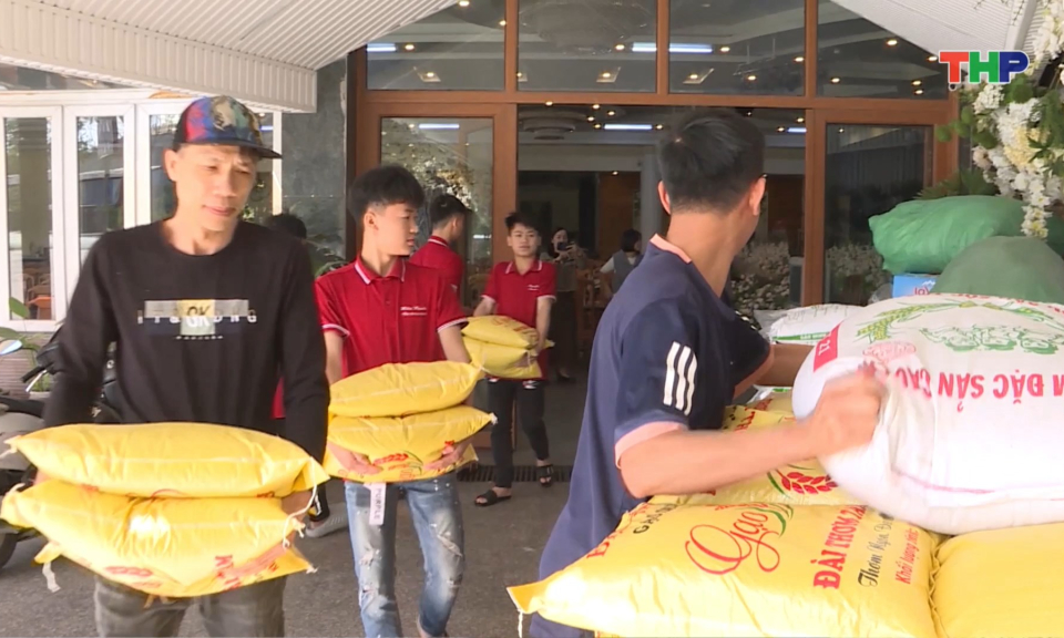 Hải Ph&ograve;ng hướng về đồng b&agrave;o v&ugrave;ng lũ