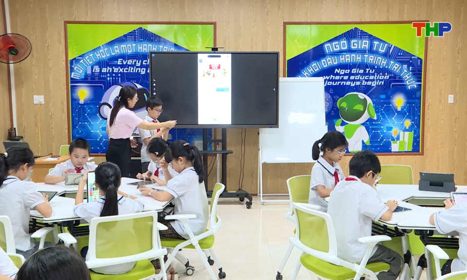 Ph&aacute;t triển m&ocirc; h&igrave;nh gi&aacute;o dục STEM