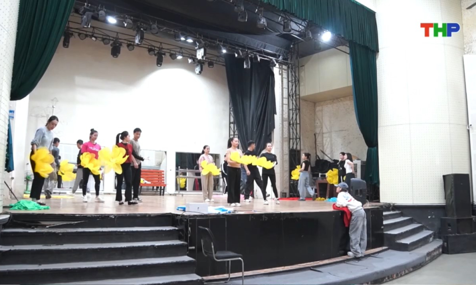 Bản tin thời sự trưa (01/12/2025)