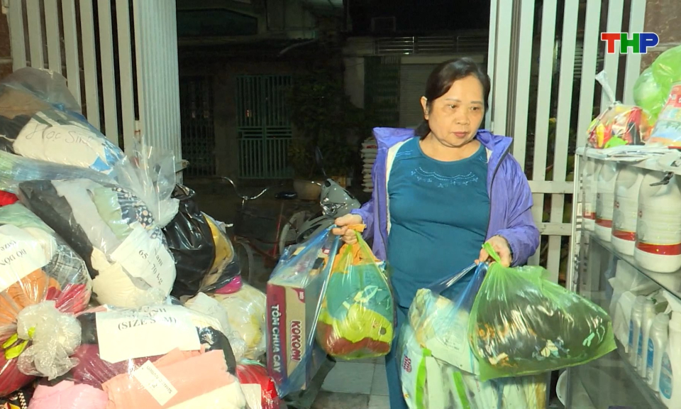 Chung tay hỗ trợ đồng bào vùng thiên tai