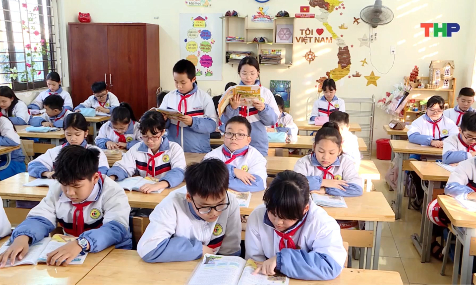 Một bộ s&aacute;ch gi&aacute;o khoa chung tr&ecirc;n to&agrave;n quốc: Bảo đảm t&iacute;nh thống nhất, tiết kiệm chi ph&iacute; x&atilde; hội