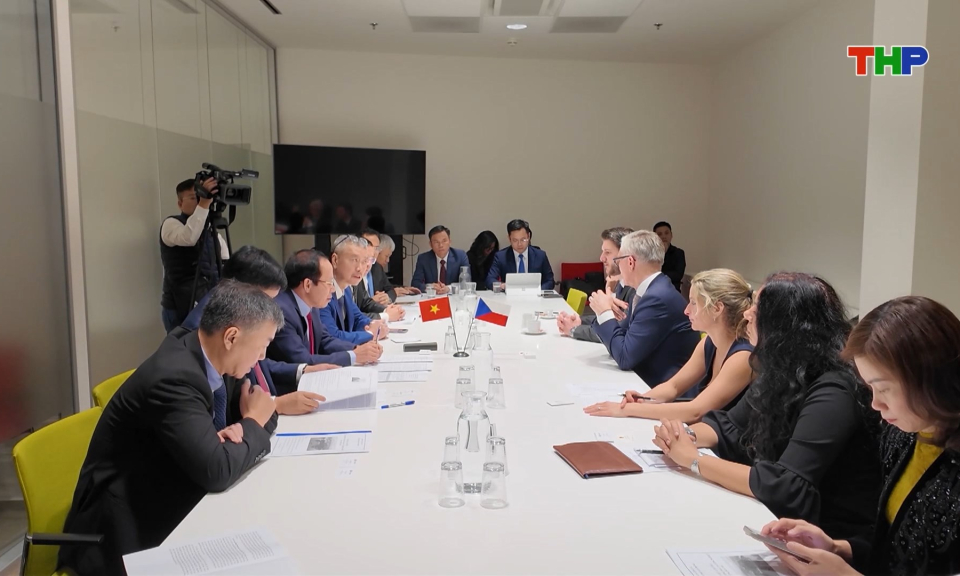 Đồng chí Bí thư Thành ủy làm việc với Phòng Thương mại và Công nghiệp Cộng hòa Séc