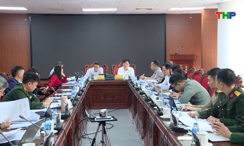 Thẩm tra hồ sơ dự thảo Nghị quyết tr&igrave;nh HĐND th&agrave;nh phố