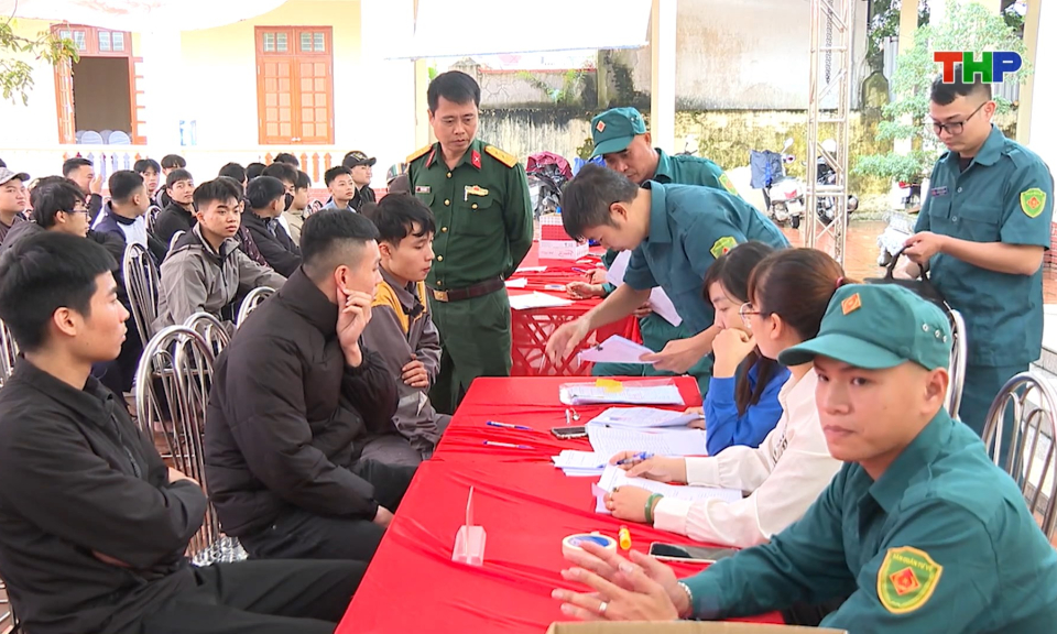 Bảo đảm chặt chẽ c&ocirc;ng t&aacute;c tuyển qu&acirc;n