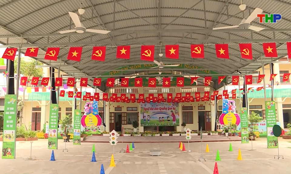 Ho&agrave;n th&agrave;nh việc sắp xếp cơ sở gi&aacute;o dục mầm non, phổ th&ocirc;ng trước 31/12