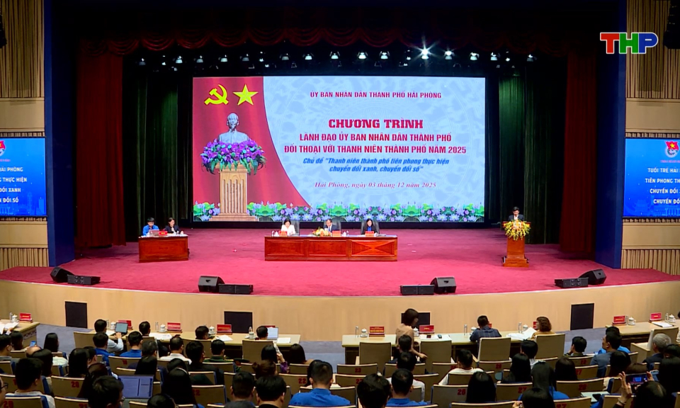 Lãnh đạo UBND thành phố đối thoại với thanh niên về thực hiện chuyển đổi xanh, chuyển đổi số