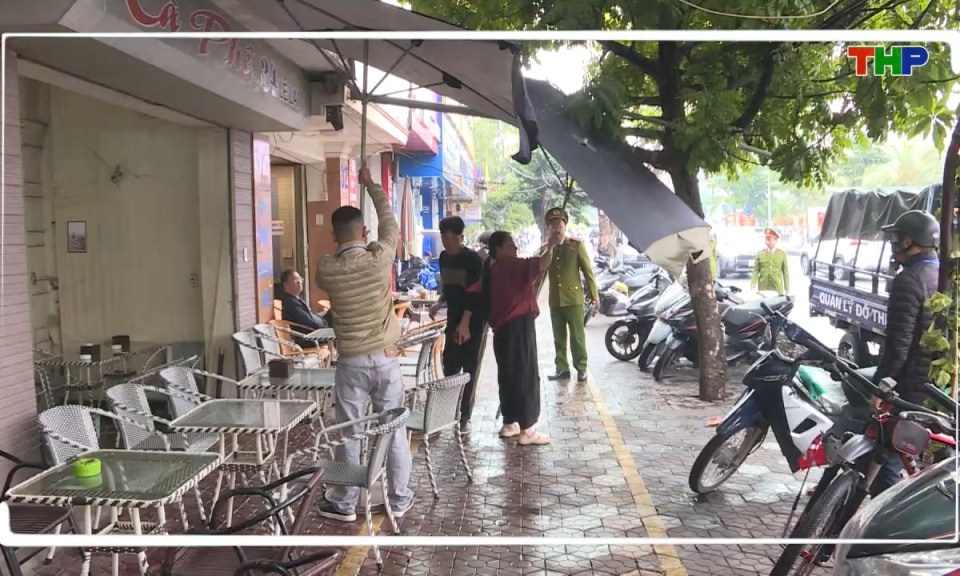 An toàn giao thông: Ra quân lập lại trật tự đô thị - Quyết tâm từ cơ sở