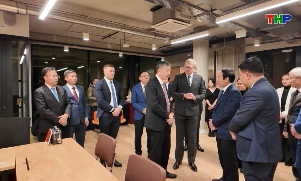 Bản tin tiếng Anh - Hai Phong News (07/12/2025)