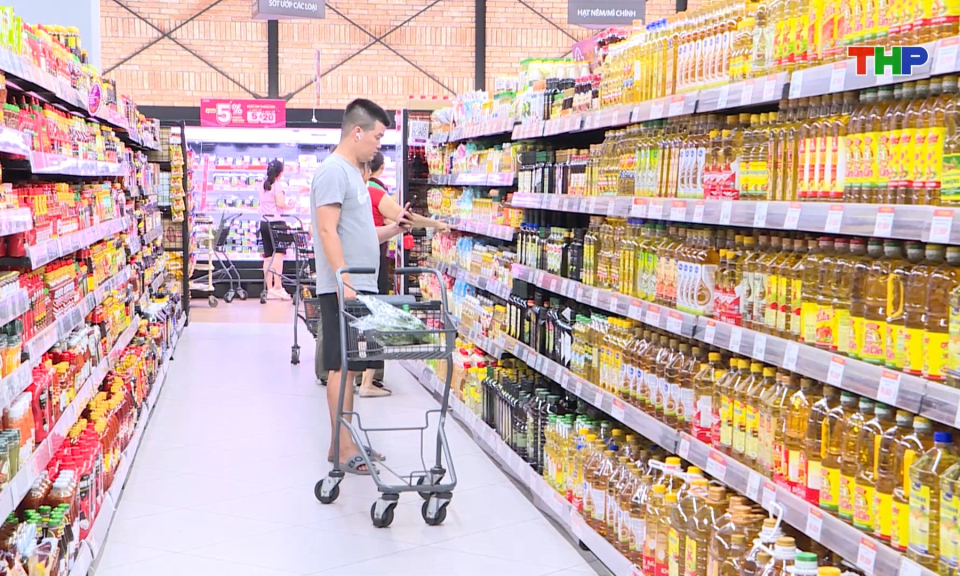 11 tháng, tổng mức bán lẻ hàng hóa và doanh thu dịch vụ tăng trên 15%