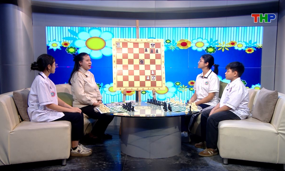 Vitamin tuổi hồng: Cờ vua (Phần 5)