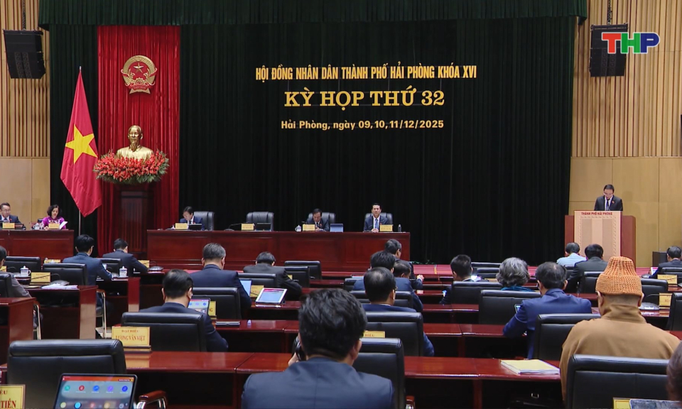 Bế mạc Kỳ họp thứ 32 HĐND thành phố khóa XVI 