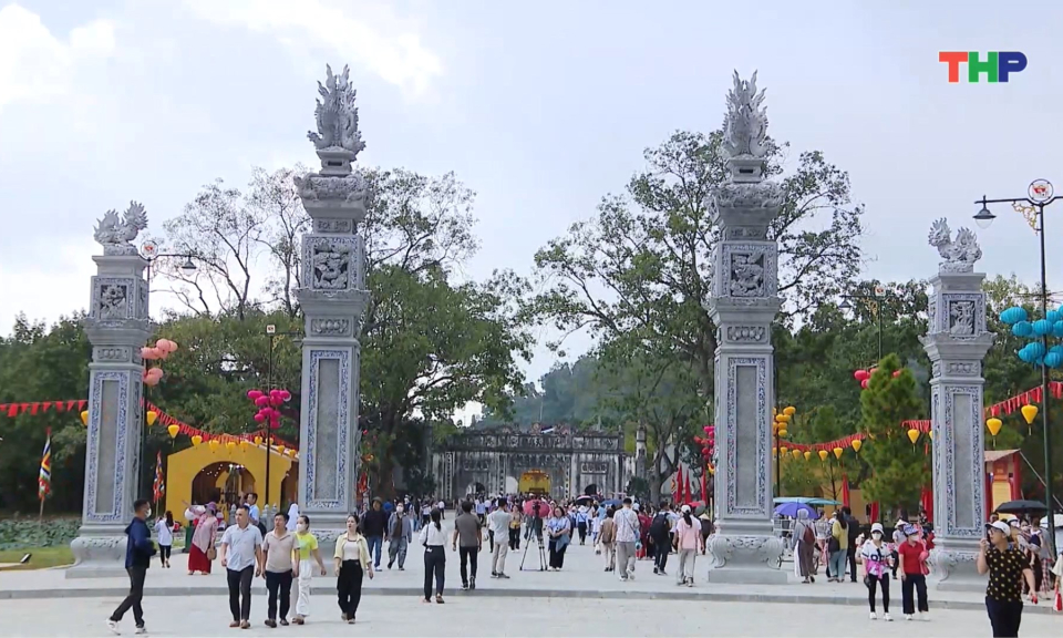 Hơn 13 ngh&igrave;n du kh&aacute;ch trải nghiệm c&aacute;c tour du lịch Di sản thế giới tại Hải Ph&ograve;ng