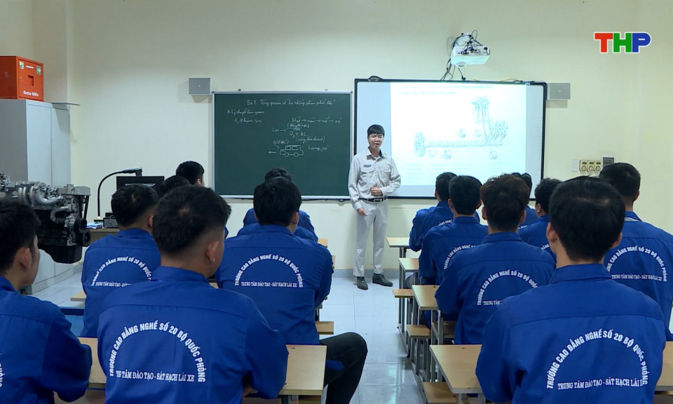 Tạo điều kiện học nghề cho qu&acirc;n nh&acirc;n xuất ngũ