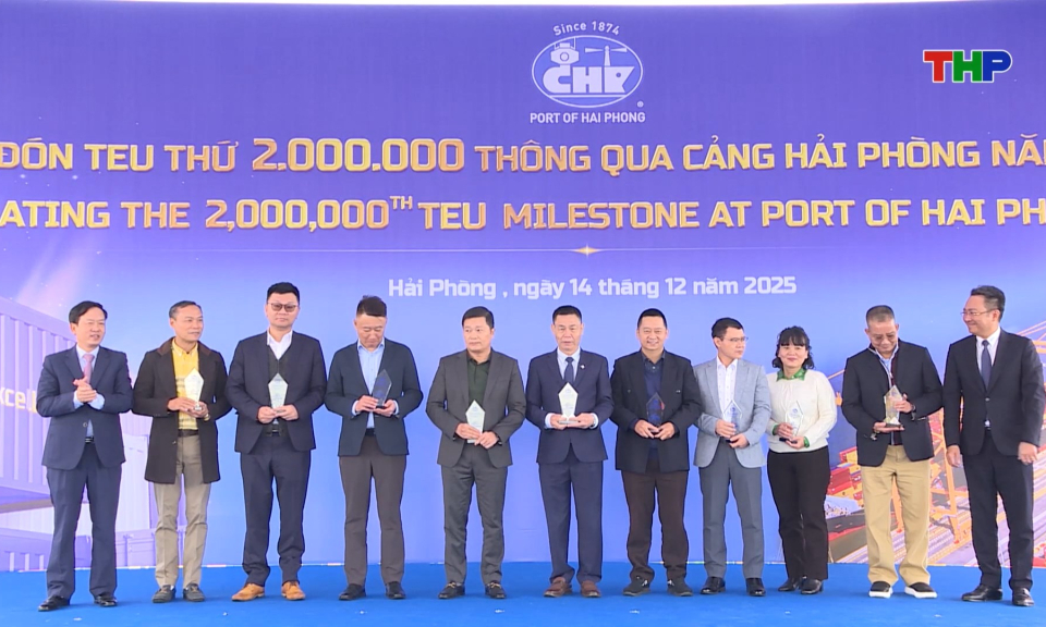 TEU hàng hóa thứ 2 triệu thông qua Cảng Hải Phòng trong năm 2025