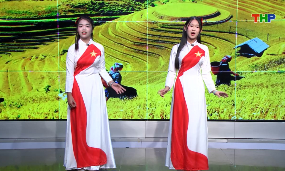 Vitamin tuổi hồng: Xin ch&agrave;o Việt Nam