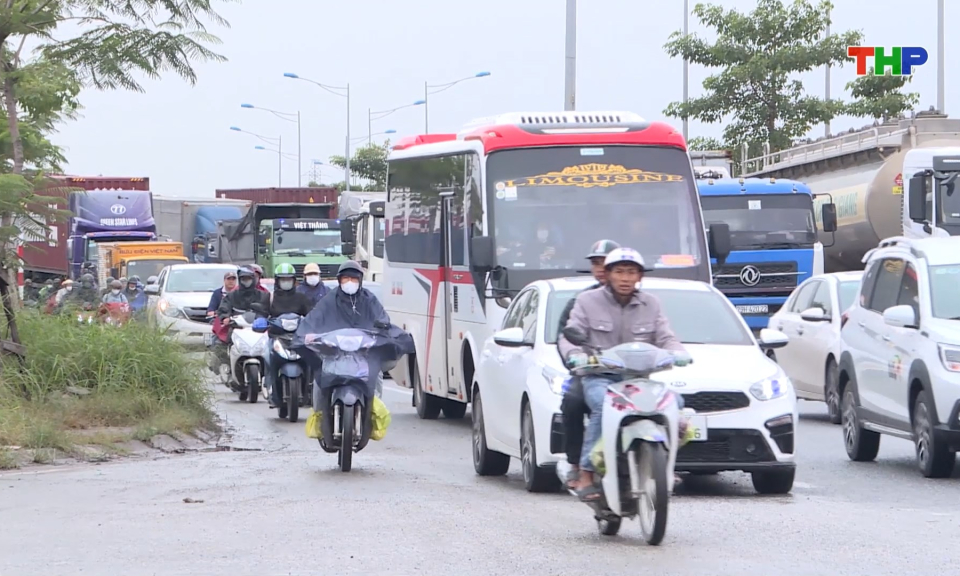 N&acirc;ng cao nhận thức khi tham gia giao th&ocirc;ng       