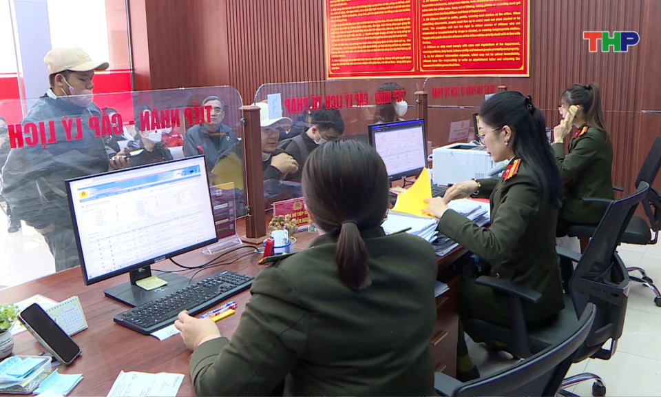 Tinh gọn thủ tục, n&acirc;ng cao chất lượng phục vụ