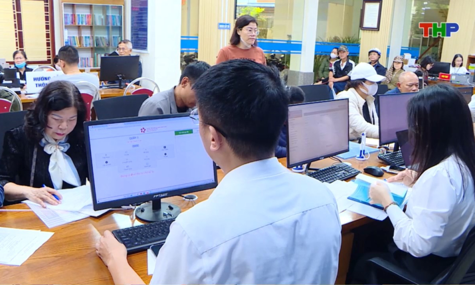 Bản tin thời sự trưa (25/12/2025)