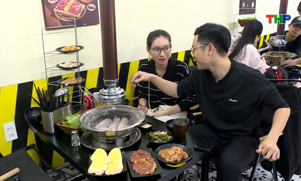 Đến Hải Ph&ograve;ng, đi l&ograve;ng v&ograve;ng: Ẩm thực nướng Hải Ph&ograve;ng