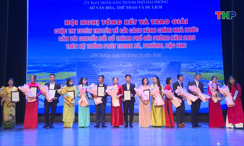 Trao giải b&aacute;o ch&iacute; &ldquo;V&igrave; một Hải Ph&ograve;ng ph&aacute;t triển&rdquo; lần thứ VII