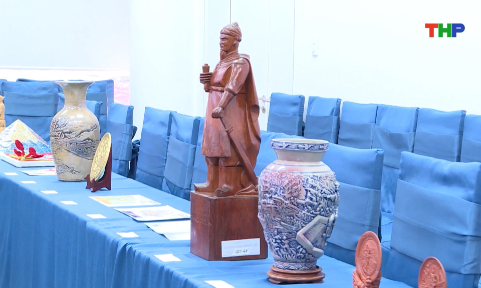 Ấn tượng thiết kế qu&agrave; tặng lưu niệm du lịch Hải Ph&ograve;ng