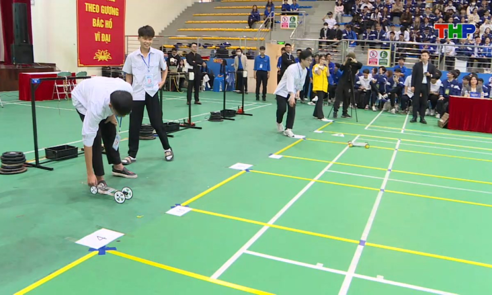 Khoa học c&ocirc;ng nghệ v&agrave; đời sống: Ph&aacute;t huy sức trẻ trong s&aacute;ng tạo khoa học kỹ thuật