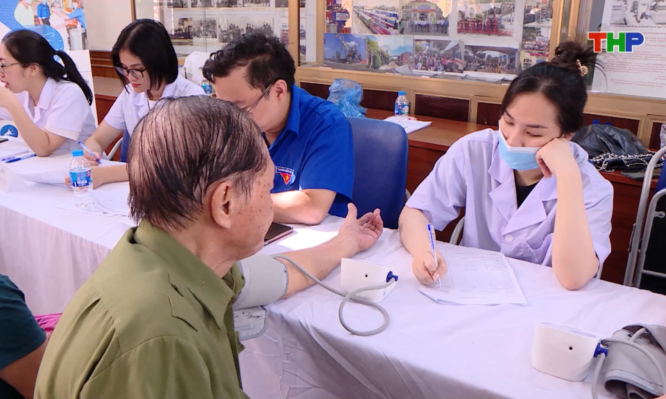 Quy định hỗ trợ mức đ&oacute;ng bảo hiểm y tế cho c&aacute;c nh&oacute;m đối tượng x&atilde; hội