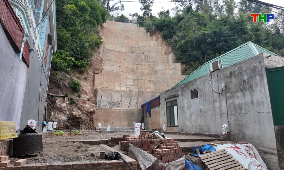 Hộp thư truyền h&igrave;nh: Phường Đồ Sơn: Cần sớm c&oacute; giải ph&aacute;p bảo đảm an cư cho người d&acirc;n v&ugrave;ng c&oacute; nguy cơ sạt lở đồi n&uacute;i