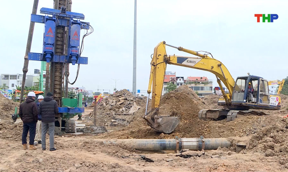 Bảo đảm tiến độ dự &aacute;n n&uacute;t giao th&ocirc;ng kh&aacute;c mức