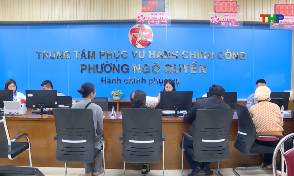 Đẩy mạnh thực hiện thủ tục h&agrave;nh ch&iacute;nh tr&ecirc;n nền tảng số