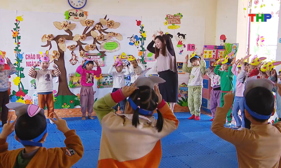 Gi&aacute;o dục v&agrave; đ&agrave;o tạo: Tạo động lực để đội ngũ nh&agrave; gi&aacute;o gắn b&oacute; với nghề